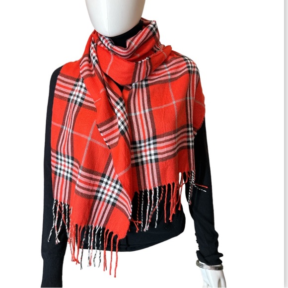 Tartan Plaid Scarf with fringe oblong 100% acrylic.Red white black 70 X 13 new - Picture 8 of 14